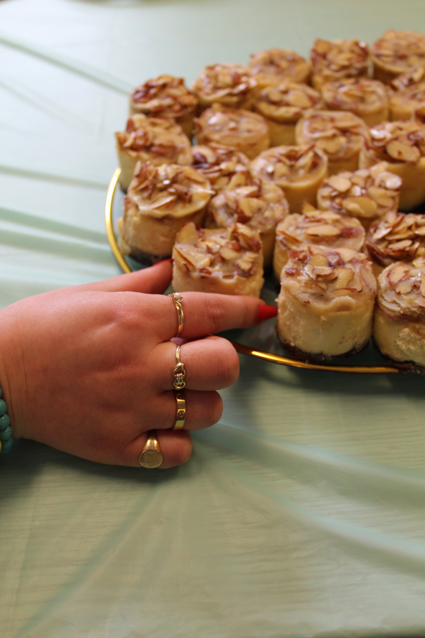 Brownie Amaretto Cheesecake